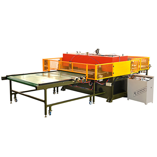 Automatic step type precision four-column feeding cutting press machine