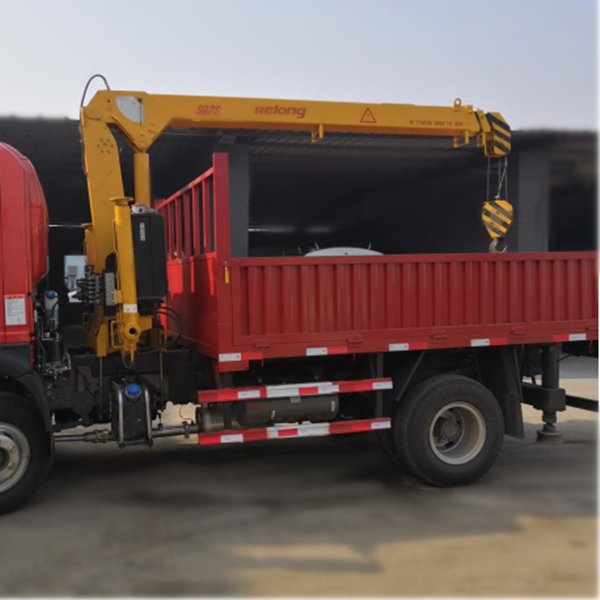 2 Ton Hydraulic Straight Telescopic Boom Truck Mounted Crane